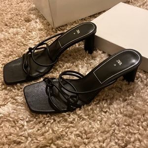 Zara Black Knotted Heel Sandals
